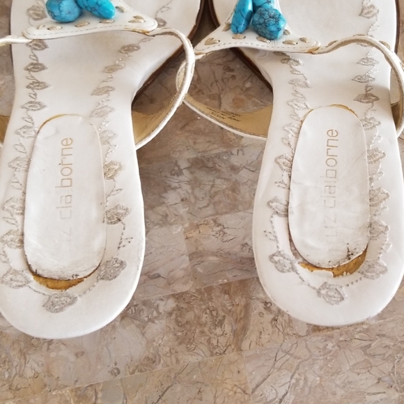 SALE! Liz Claiborne Turquoise Kitten Heels - Picture 6 of 7